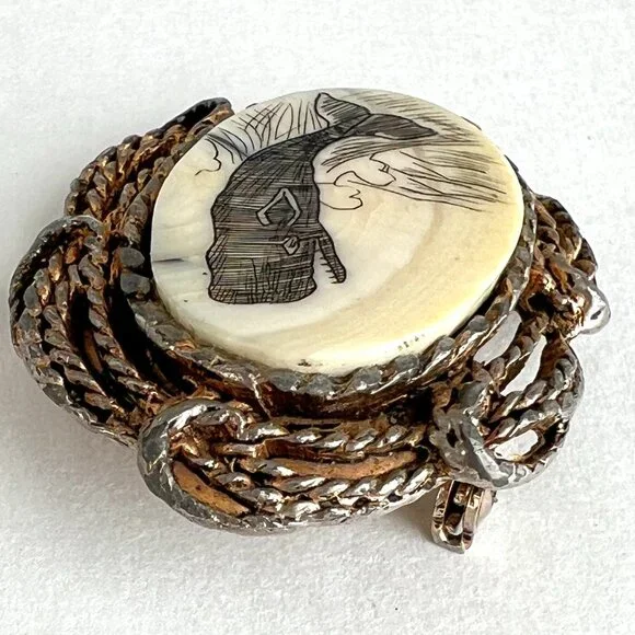 Vintage Scrimshaw Whale Brooch Pin Gold Tone Metal Setting 1.5" - Picture 3 of 4